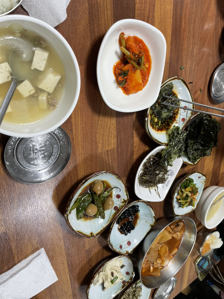 고향식당 3