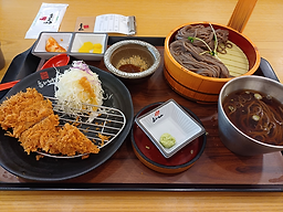 Hanadonkkaseu (하나돈까스) 3