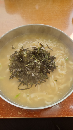 산골손칼국수 3