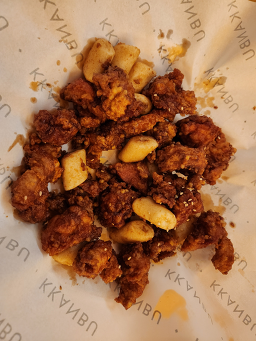 깐부치킨 수원망포점 대표 사진