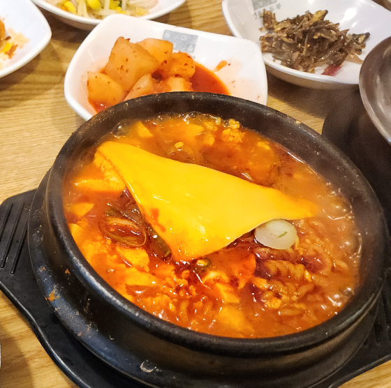 Maetdolsundubu (맷돌순두부) 1