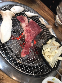 장수한우전문점 3