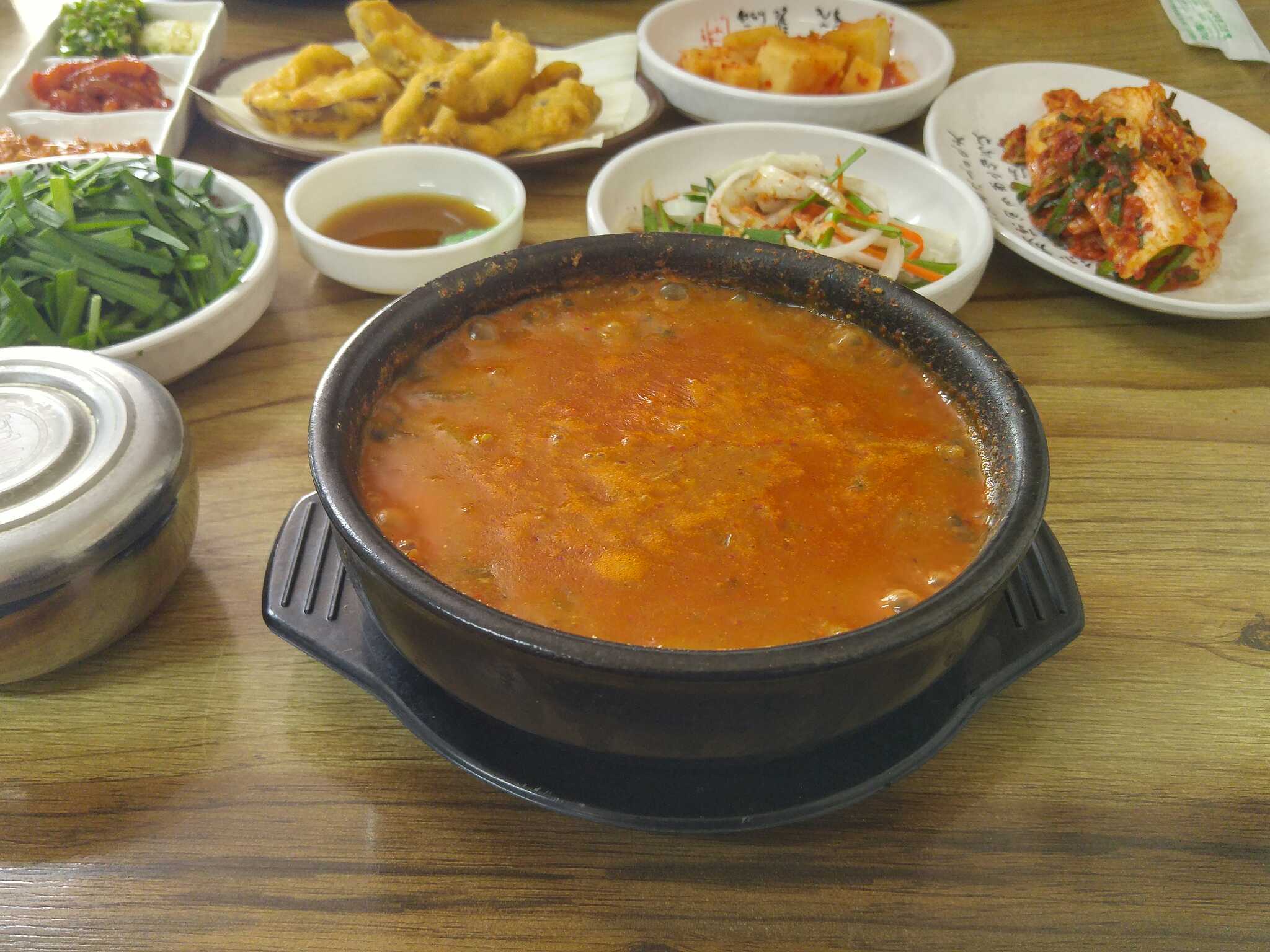 Jonghwanedolsotchueotang (종화네돌솥추어탕) 2