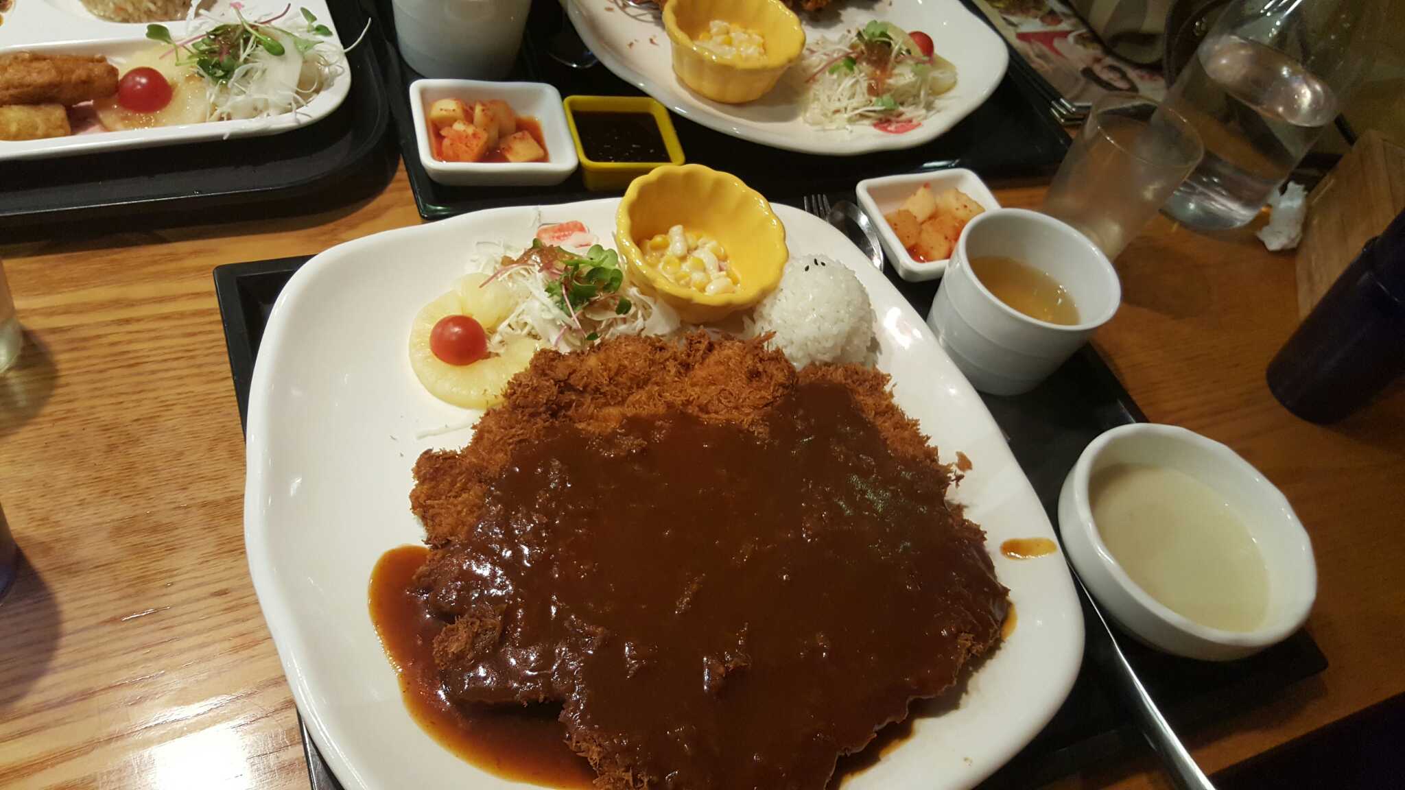 Donkkaseukeulleopgimpoganghwajeom (돈까스클럽김포강화점) 1