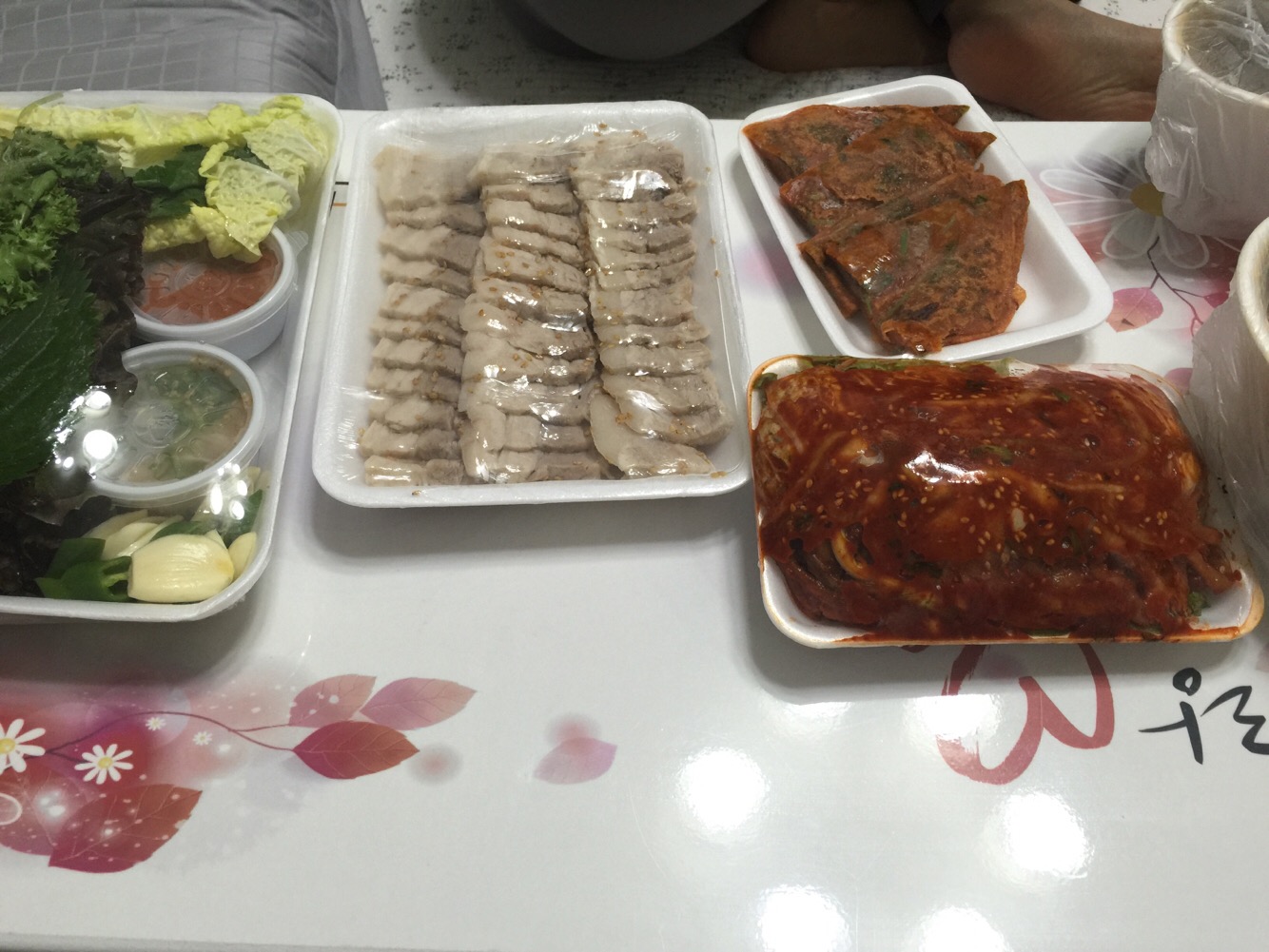 장터왕족발보쌈 3