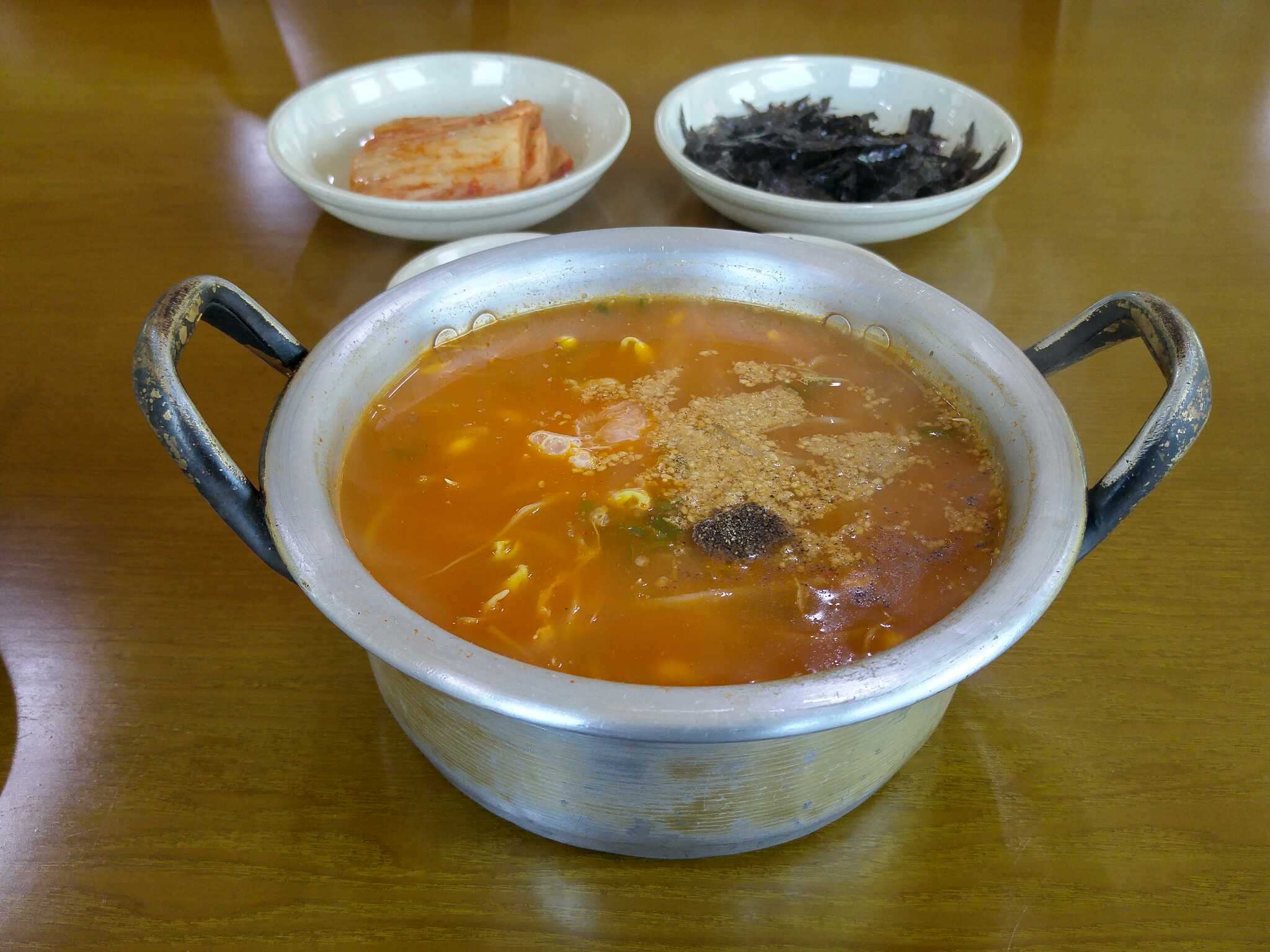 유정콩나물국밥 3