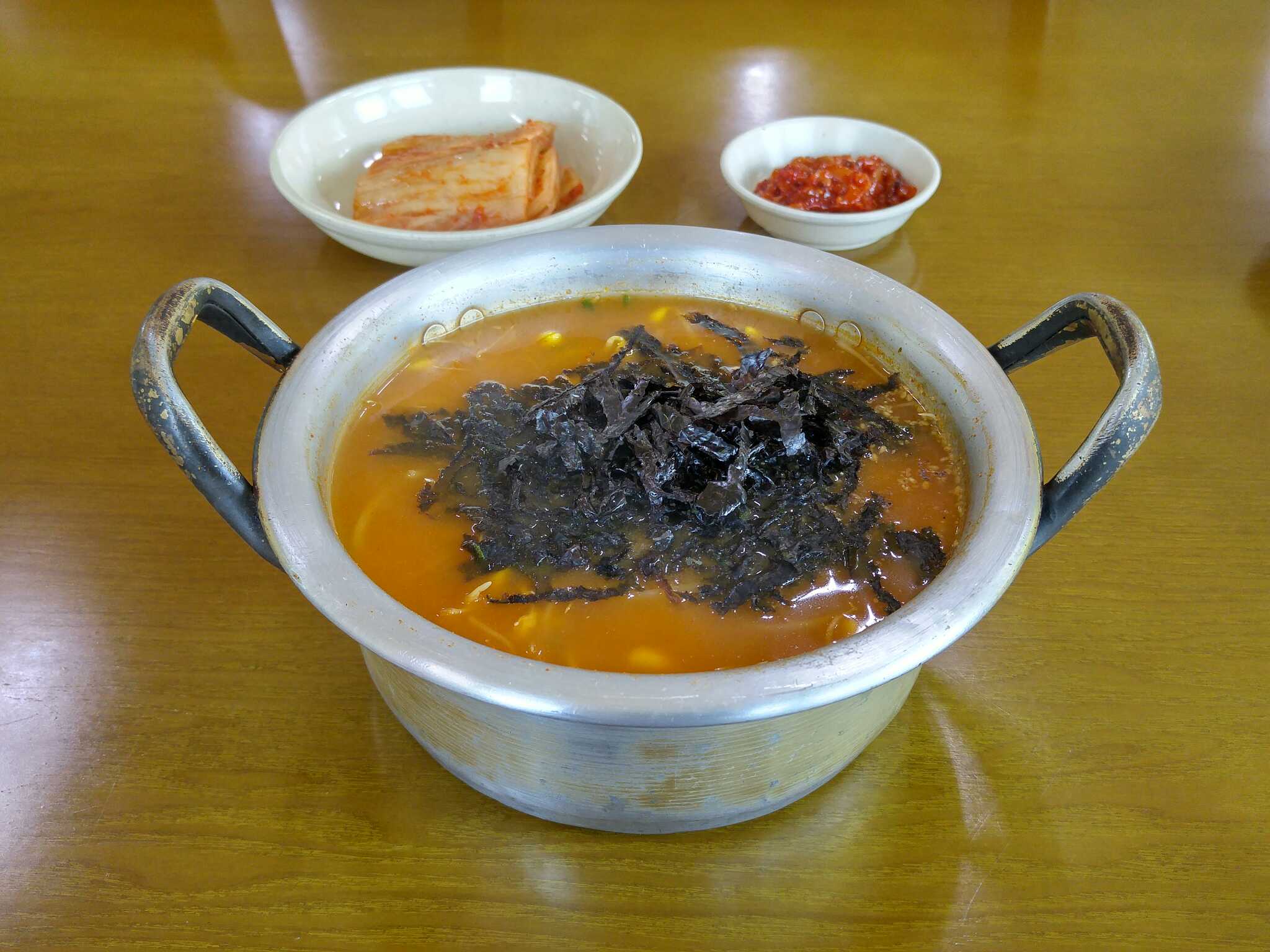 유정콩나물국밥 1
