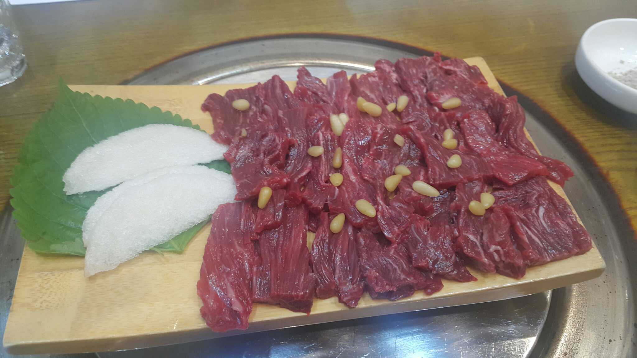 고향한우촌 3