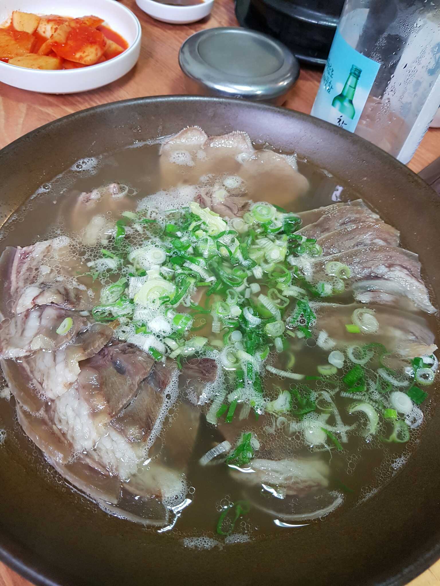 Gamasot someori (가마솥 소머리) 2