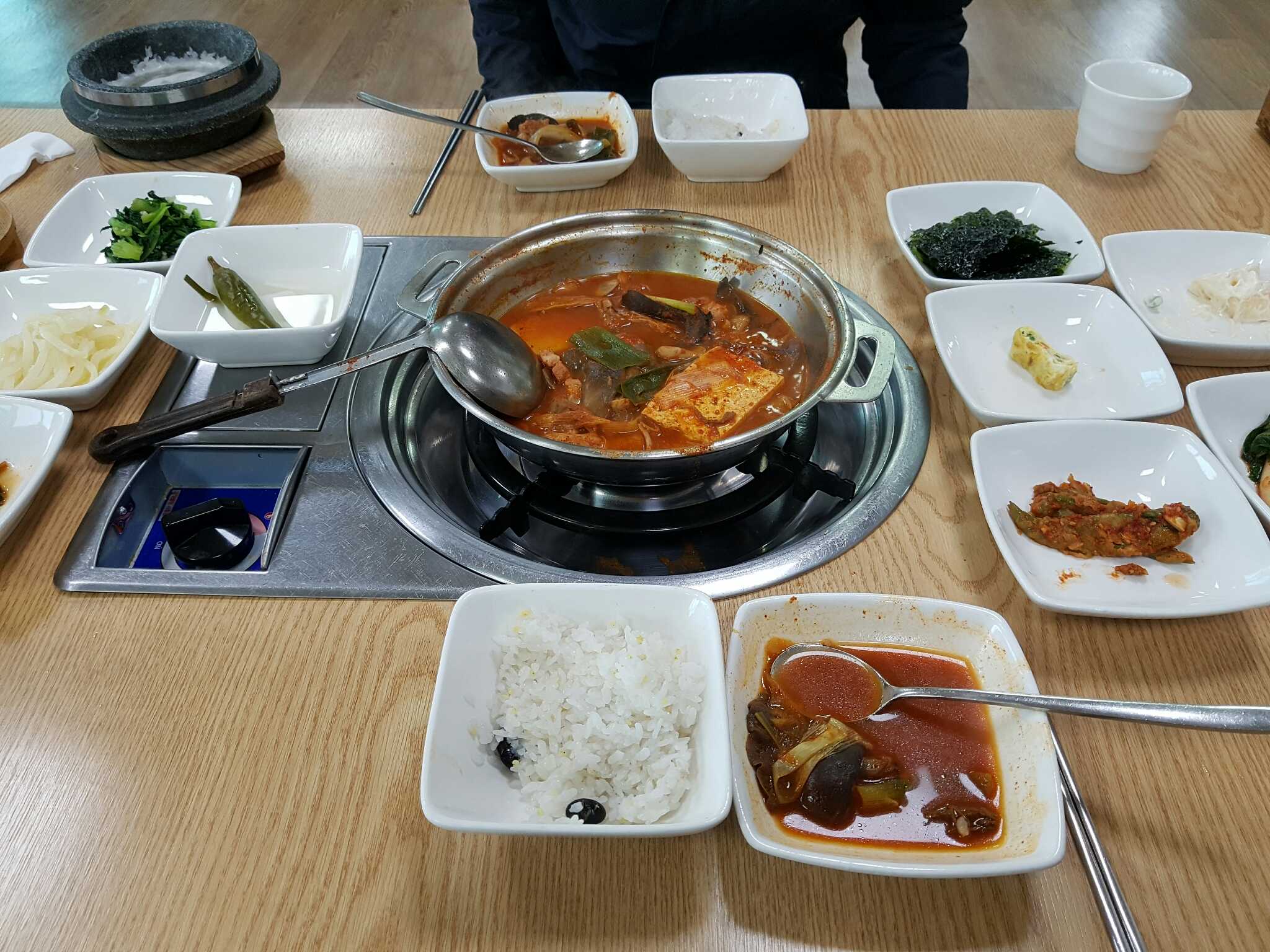 Daegasondubu (대가손두부) 2