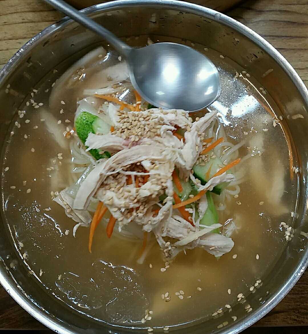 밀밭비빔국수 1