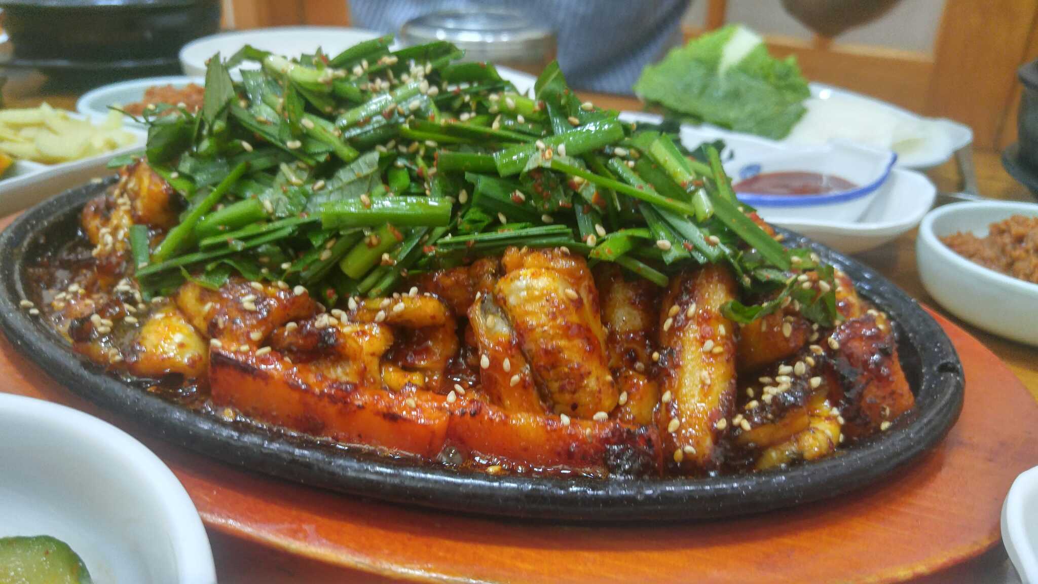 Donghaejangsikdang (동해장식당) 2