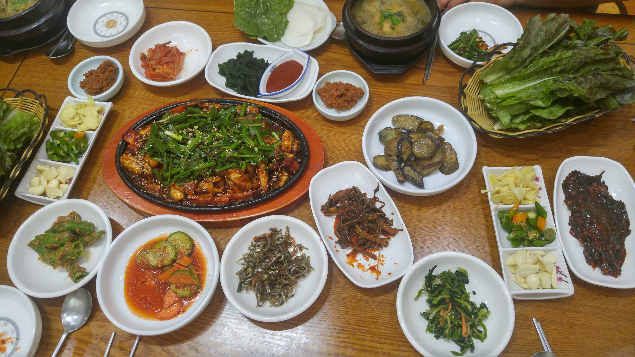 Donghaejangsikdang (동해장식당) 1