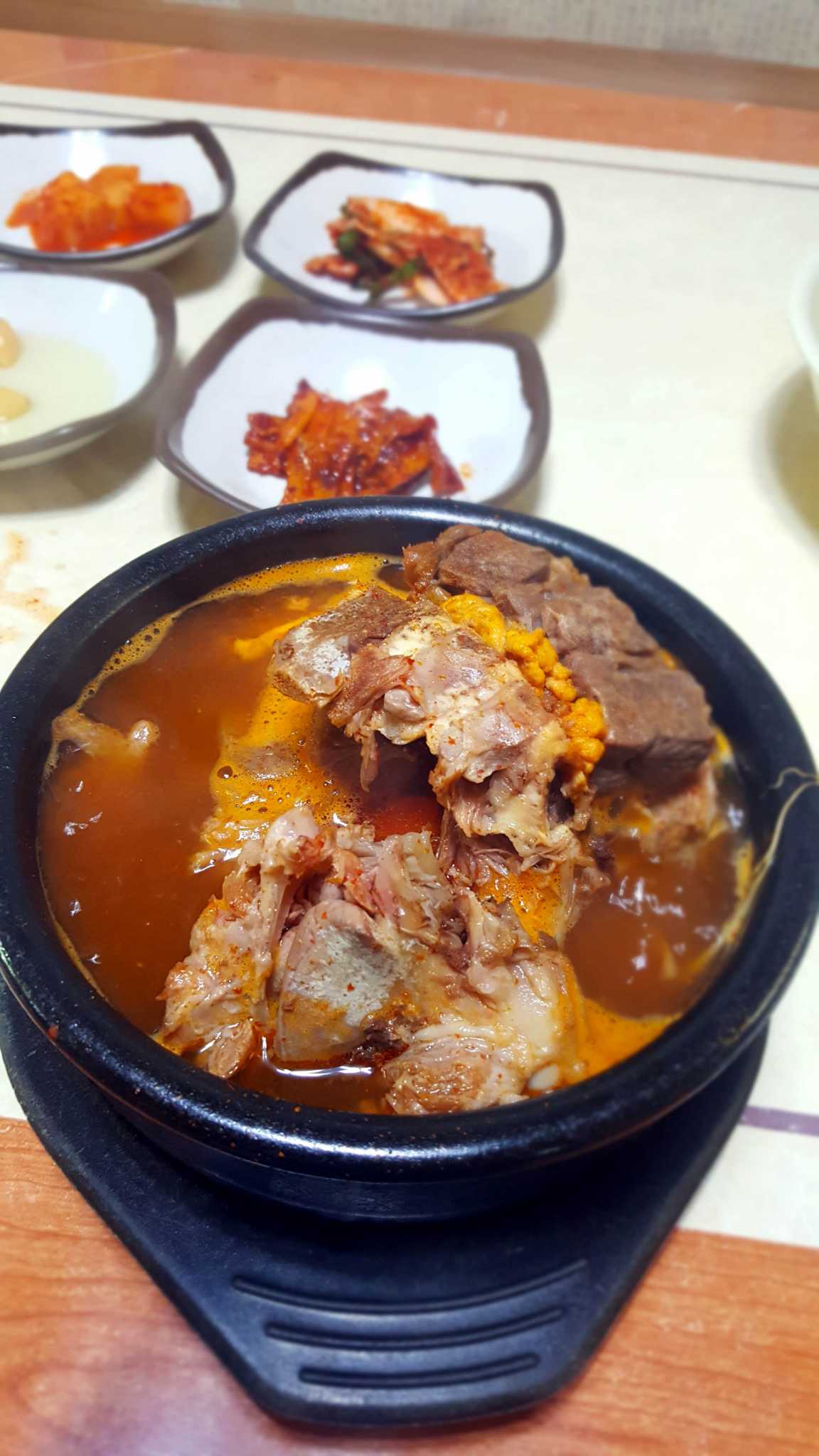 Keunsongamjatang (큰손감자탕) 1