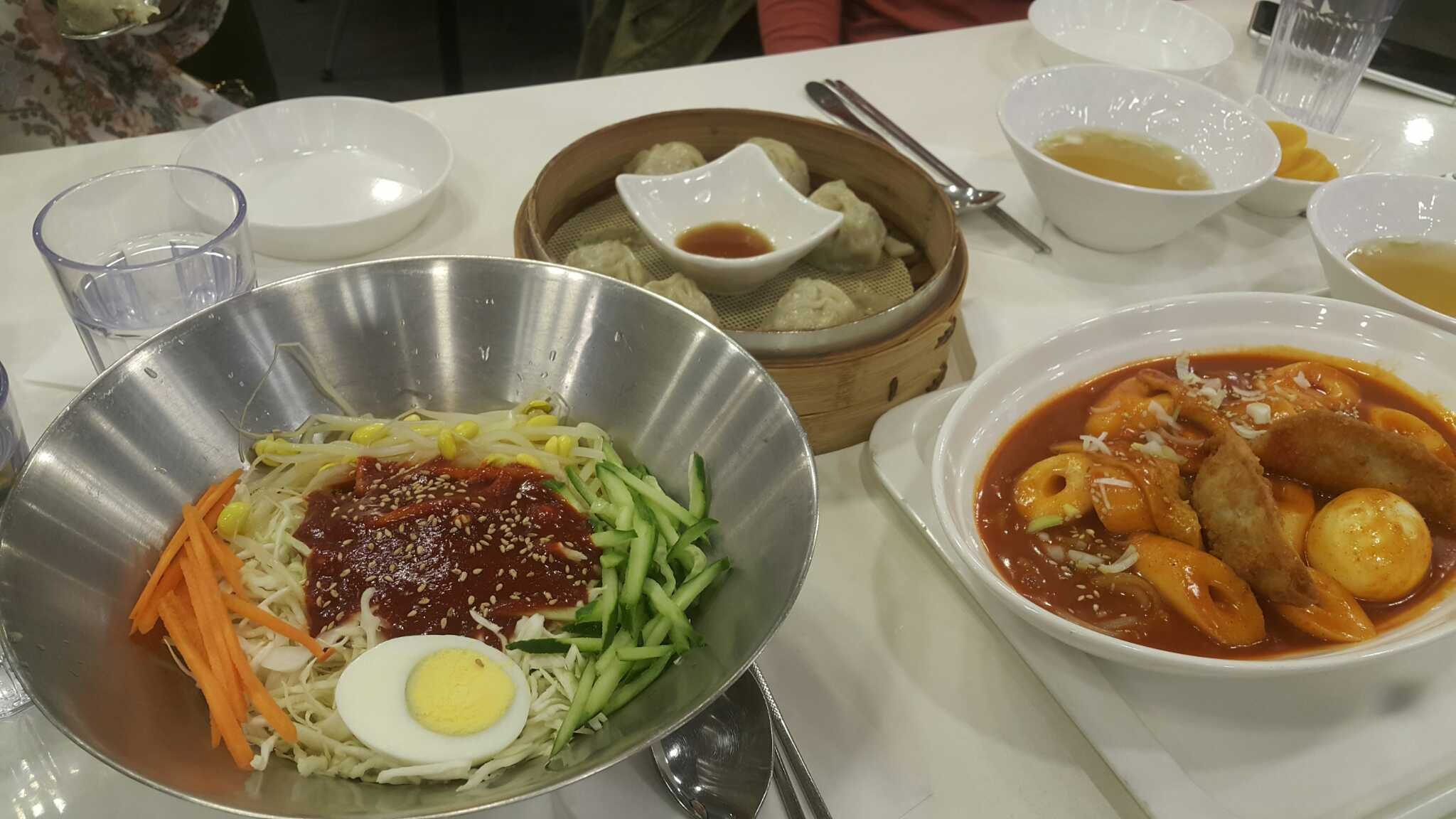 Sinpourimandu (신포우리만두) 3