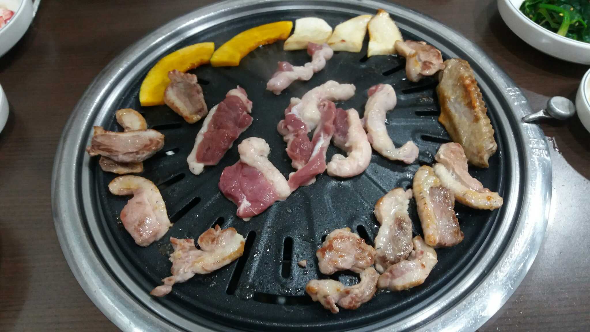 Dongganghanorisutbulgui (동강한오리숯불구이) 3