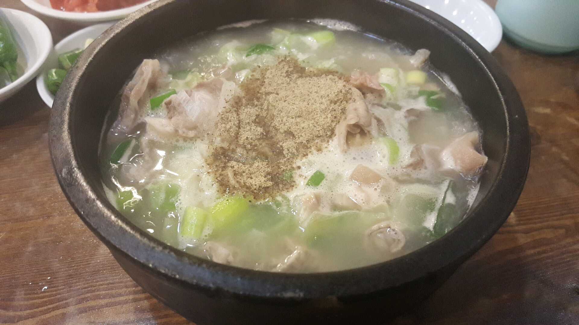 서초남순남순대국 본점 사진 7