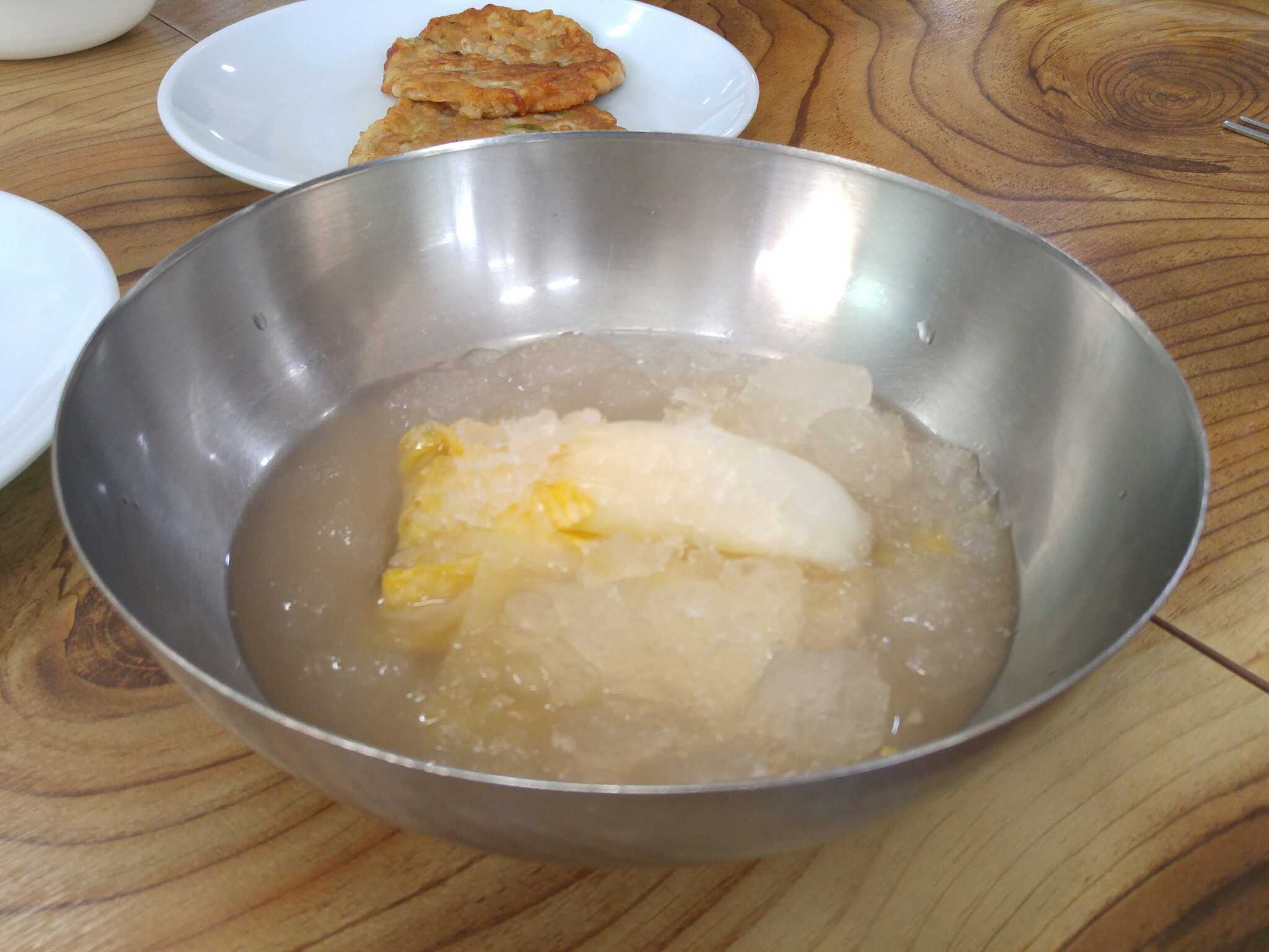 Pyeongnamchogyetangmakguksu (평남초계탕막국수) 3