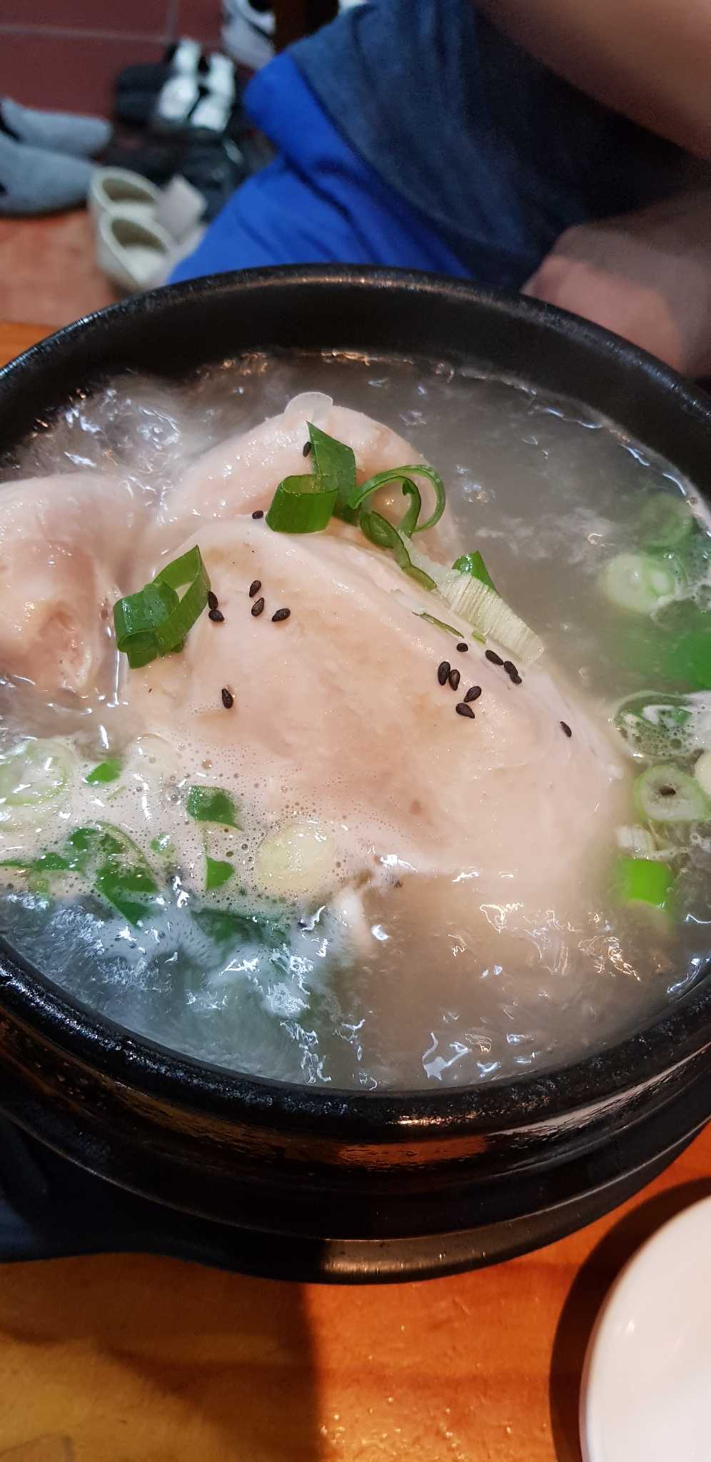Jangwonsamgyetang (장원삼계탕) 2