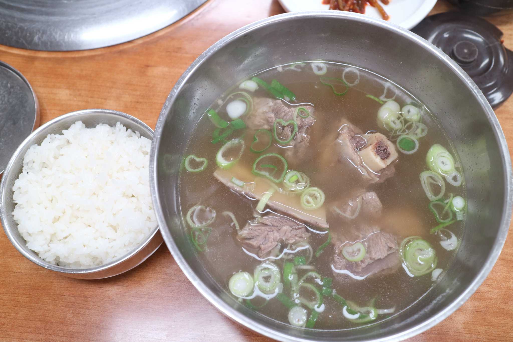 Hyeondaegalbi (현대갈비) 2