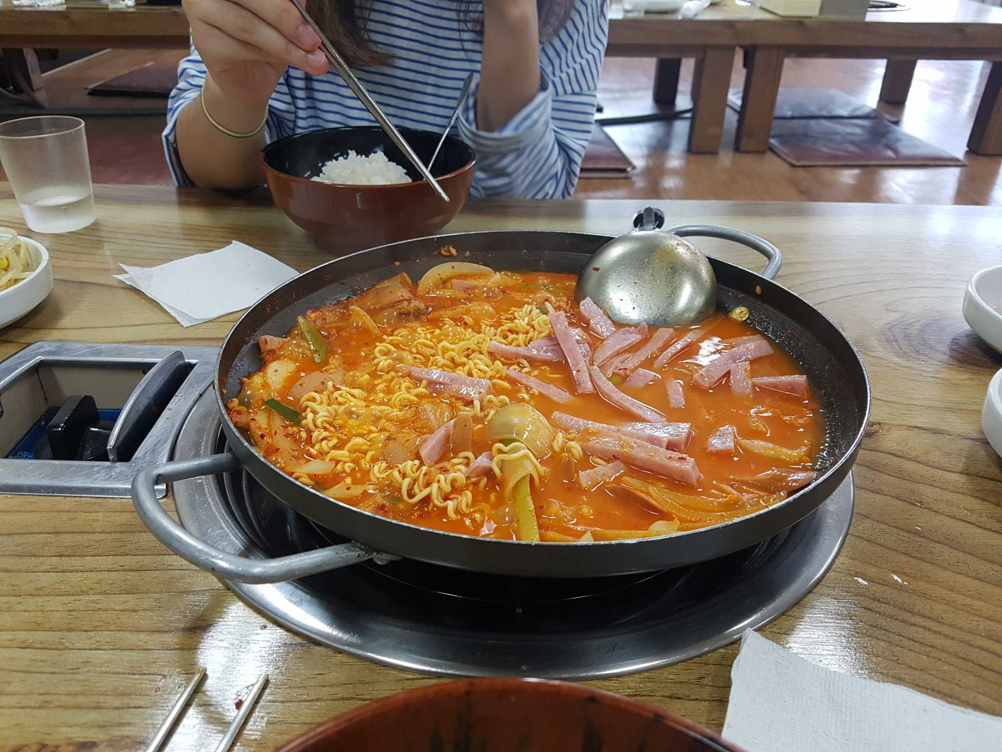판문점부대찌개 역삼점 사진 3