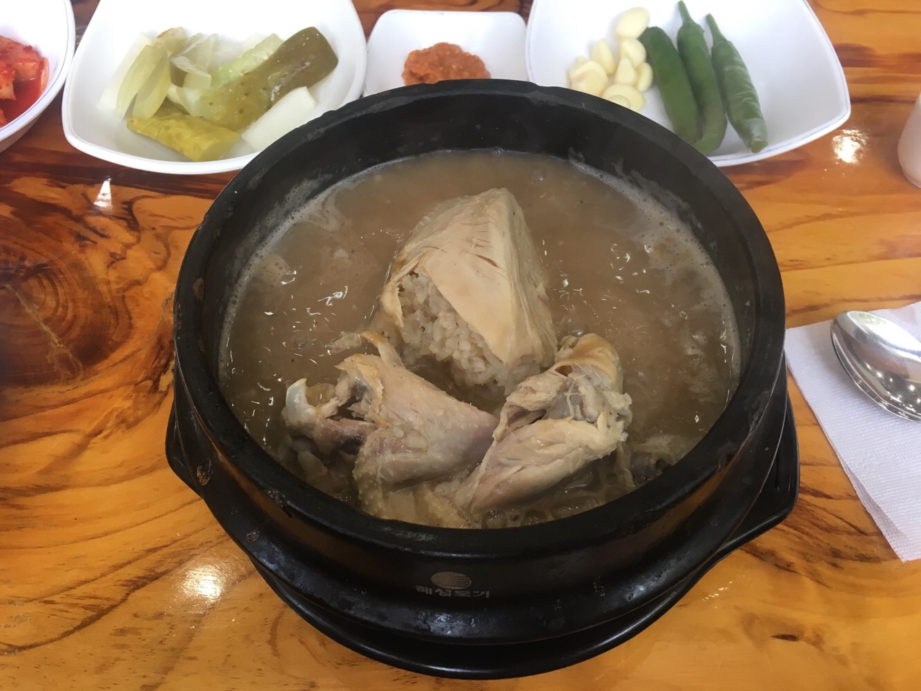 Tosokhanbang samgyetang (토속한방 삼계탕) 2