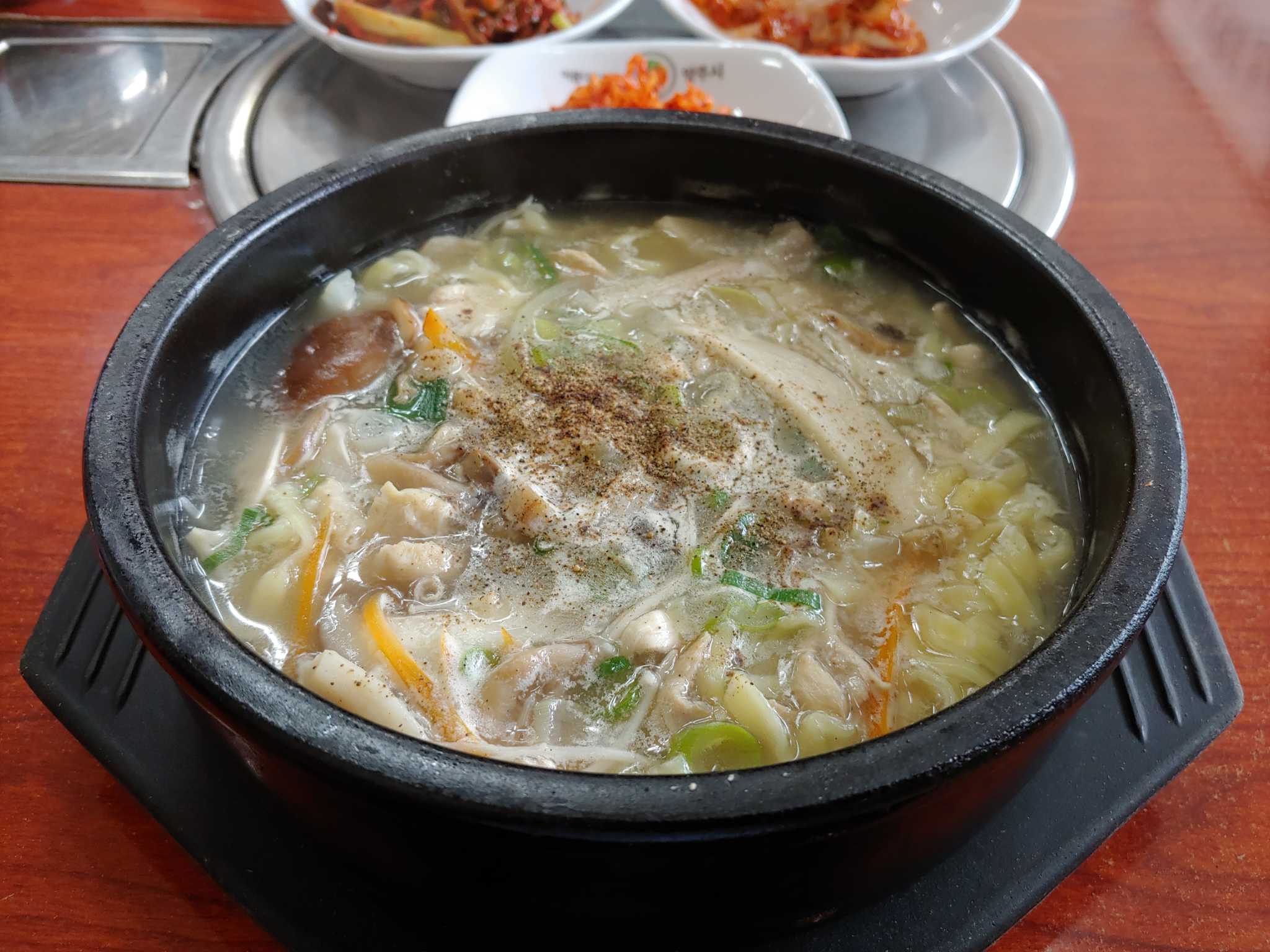 Yunganeilpumyori (윤가네일품요리) 1