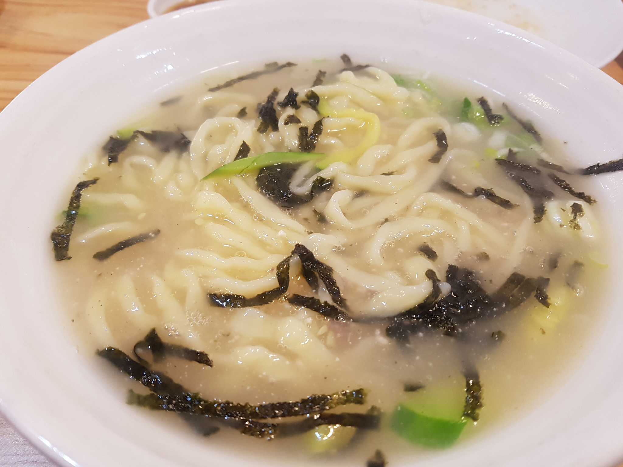 Yangpyeongkalguksu 4