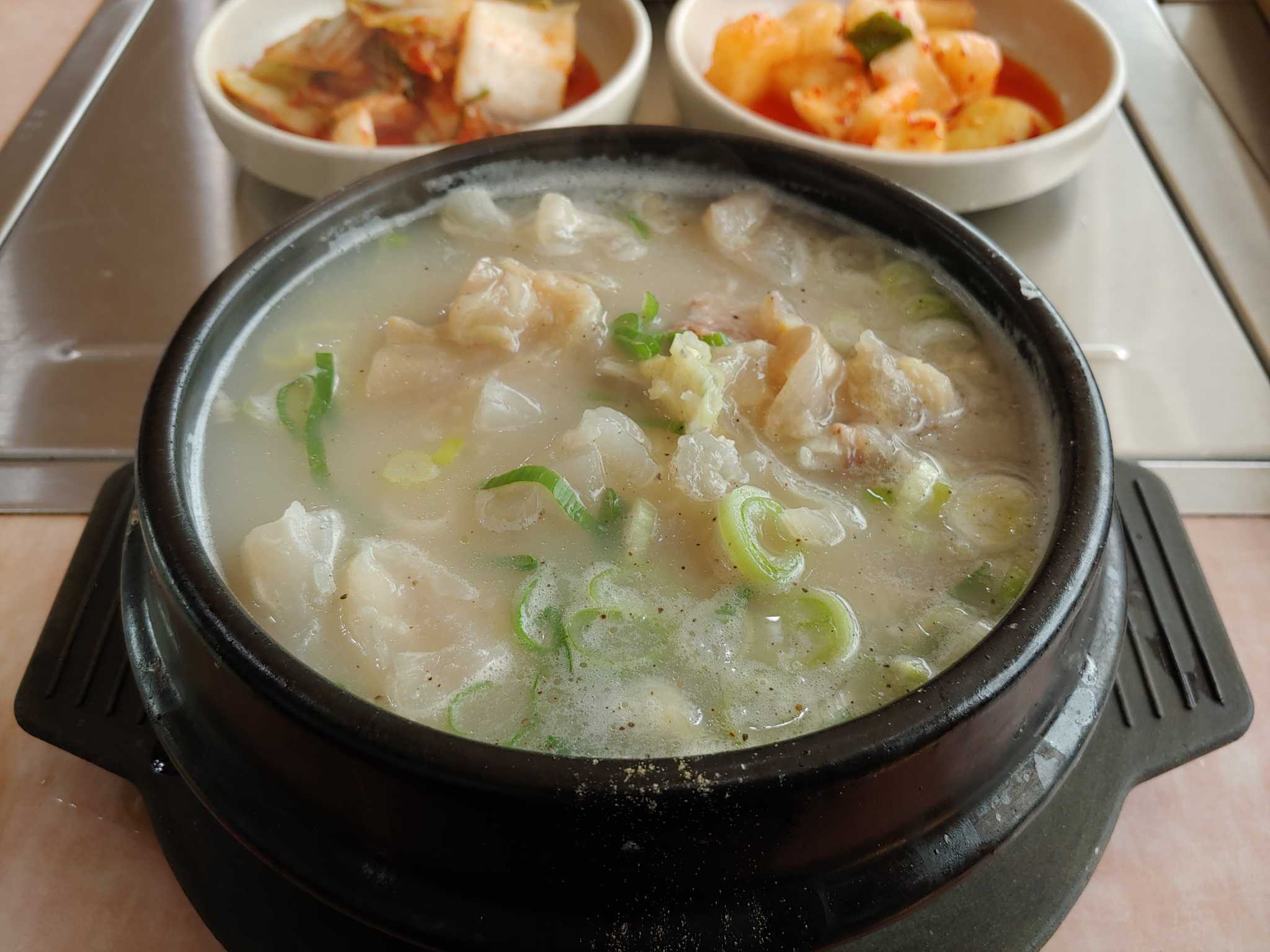 Cheongjindoganitang (청진도가니탕) 2