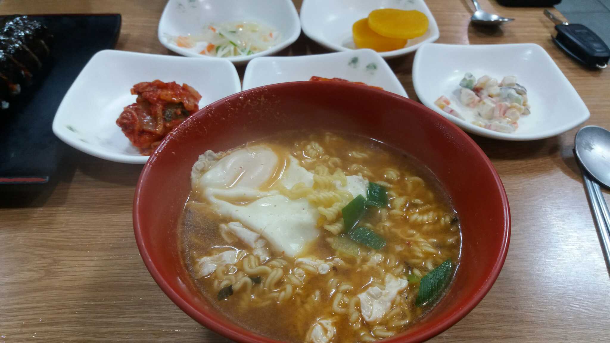 Chaganegimbap (차가네김밥) 2