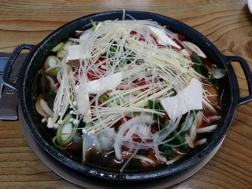 진주회관본관 6