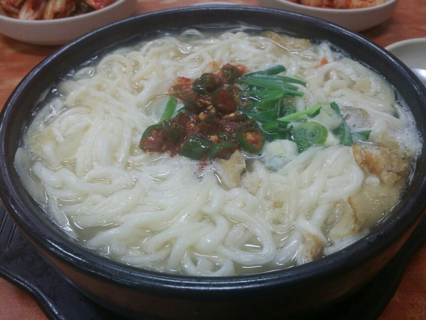 황태칼국수 사진 3