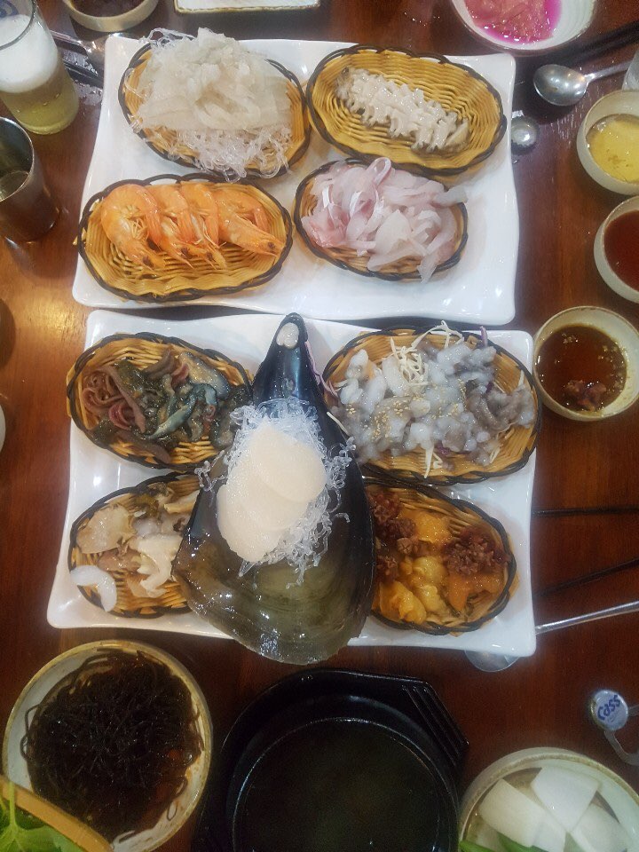 Yeonhwarihaenyeojip (연화리해녀집) 2