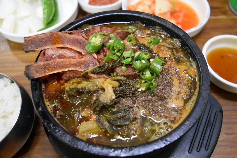 청솔게르마늄감자탕 사진 3