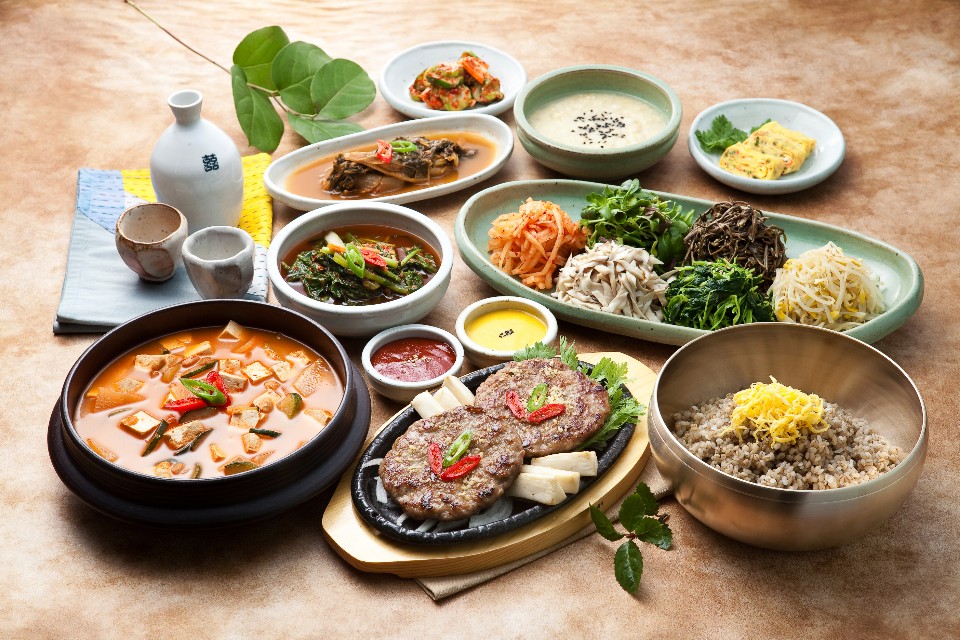 청국장과보리밥 청담점 사진 3