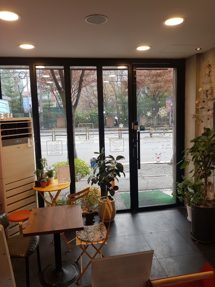 가마로강정 신영통점 사진 7