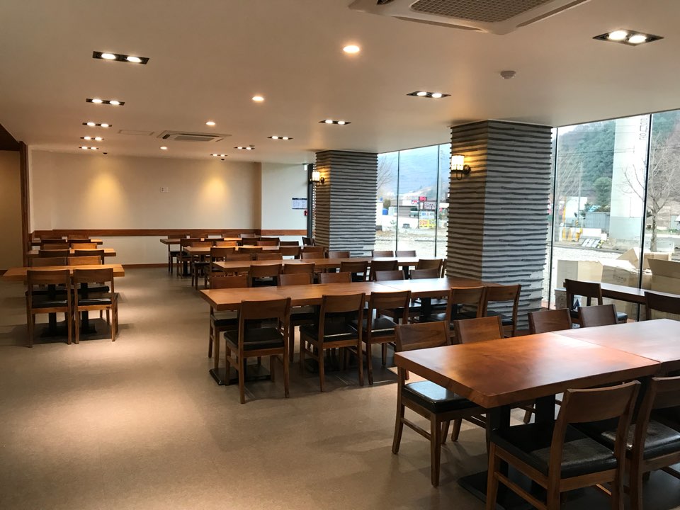Nejamae pyeonggangmakguksu (네자매 평강막국수) 1