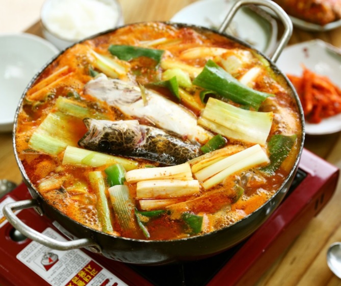 왕터민물매운탕 2