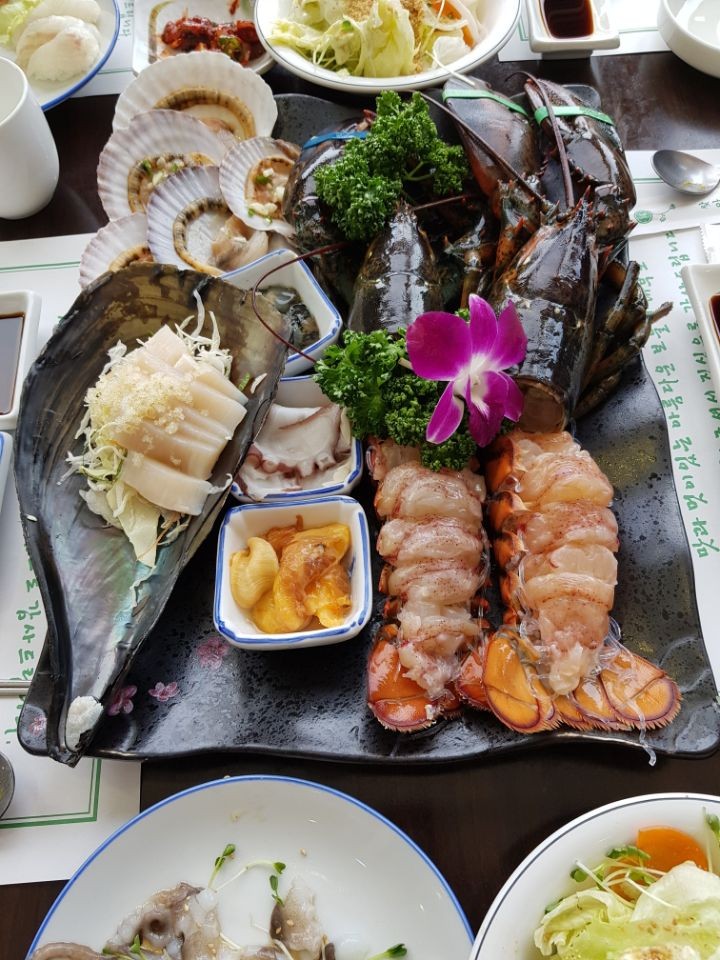 Sattohoetjip (사또횟집) 2