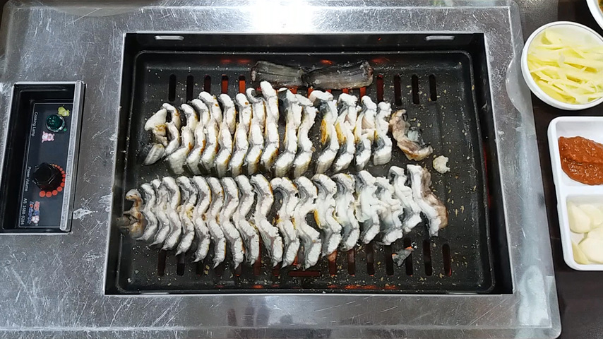 Pungcheonminmuljangeo (풍천민물장어) 3