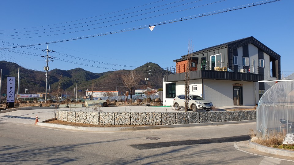Cheongsugolswimteo (청수골쉼터) 1