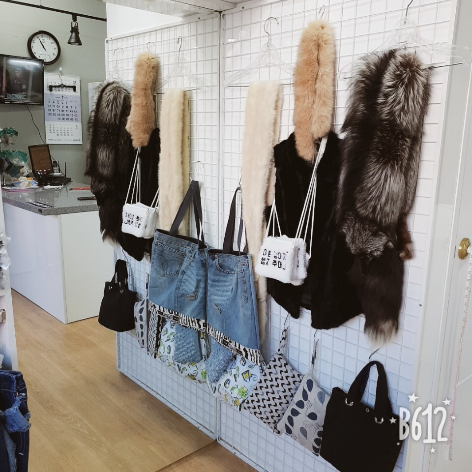 황금바늘 매장 사진