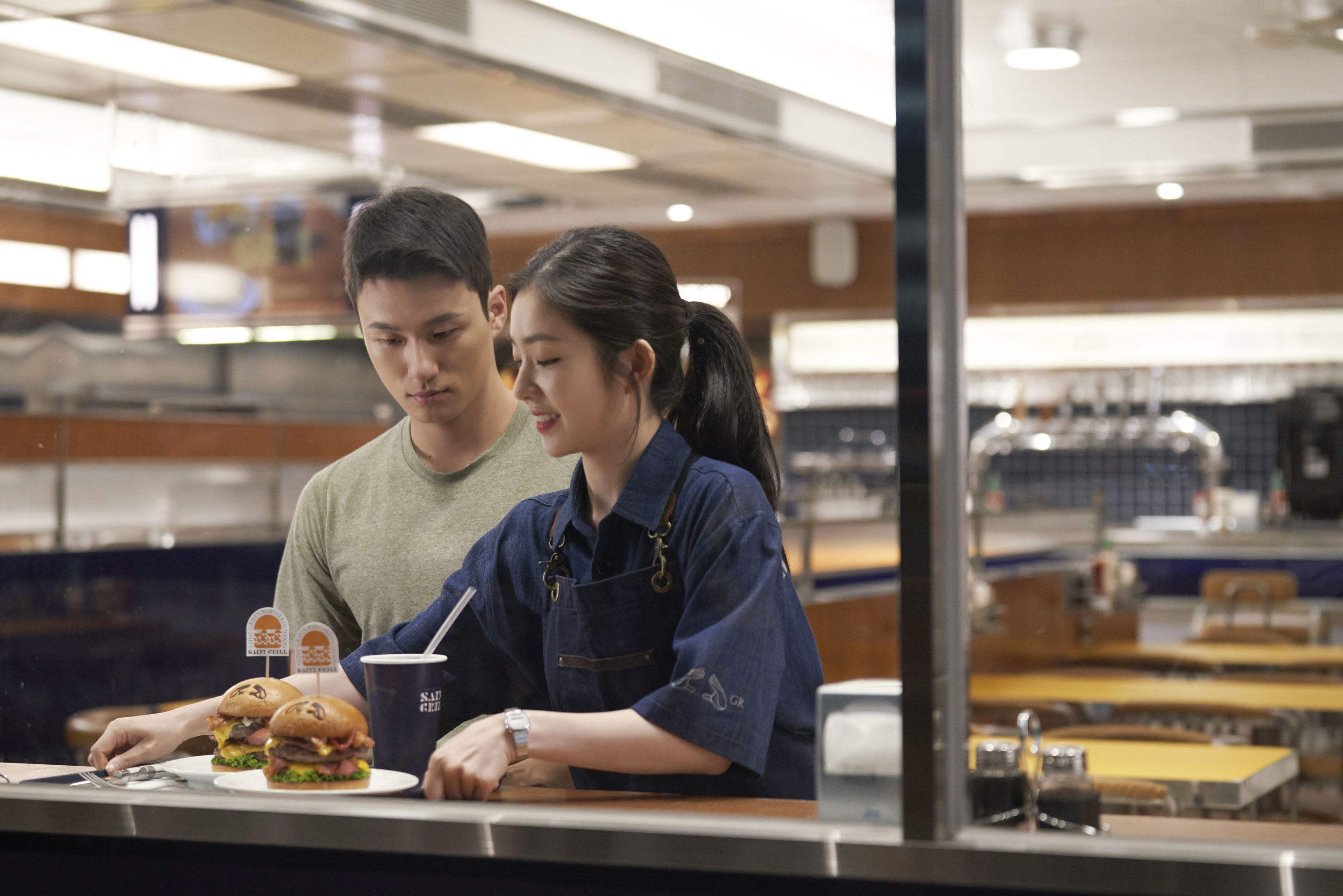 02f5bccb4eae1ae606d7f49f58a62e76e0ef696c