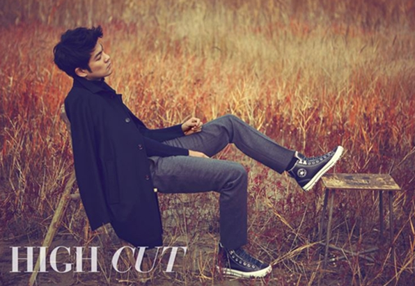 어쨌든 아이유만나고 존잘 장기하ㅋㅋ