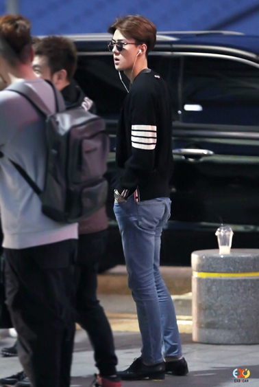 공항에서 화보찍는 엑소 세훈