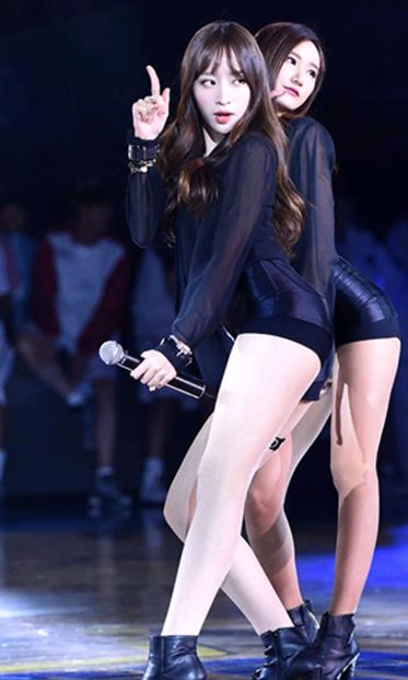 자연미인은 인증은 기본, 유학파 출신의 뇌섹녀