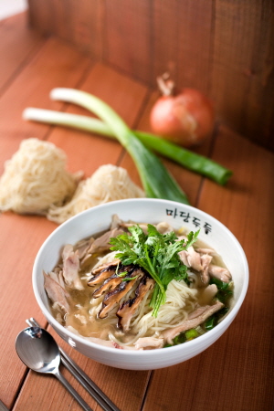 골뱅이비빔국수