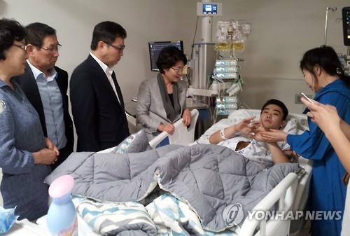 지난 4일 비무장지대(DMZ) 수색작전 중 지뢰 폭발로 부상한 하재헌 하사(연합뉴스 자료사진)