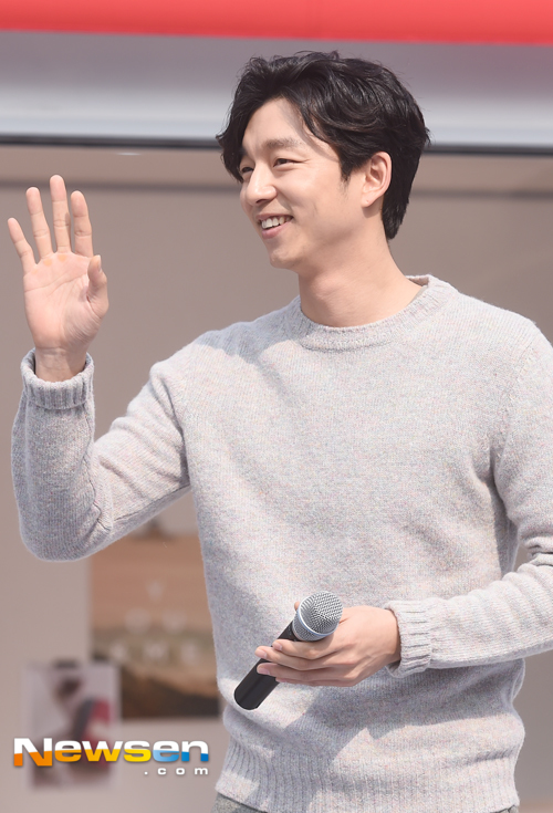 【孔刘(孔侑)】【活动】1018 下午出席iloom签名会