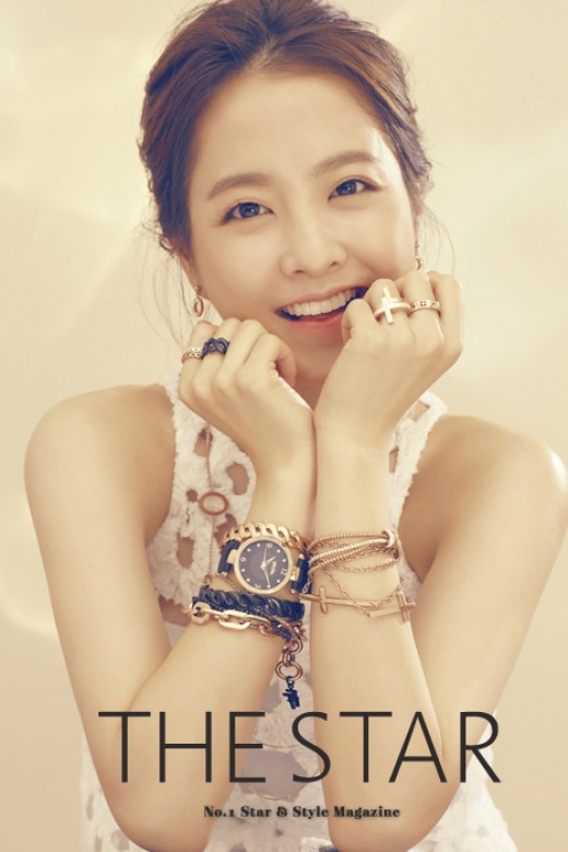 【朴宝英】【杂志】《 the star 》11月号 《 nylon 》12月号